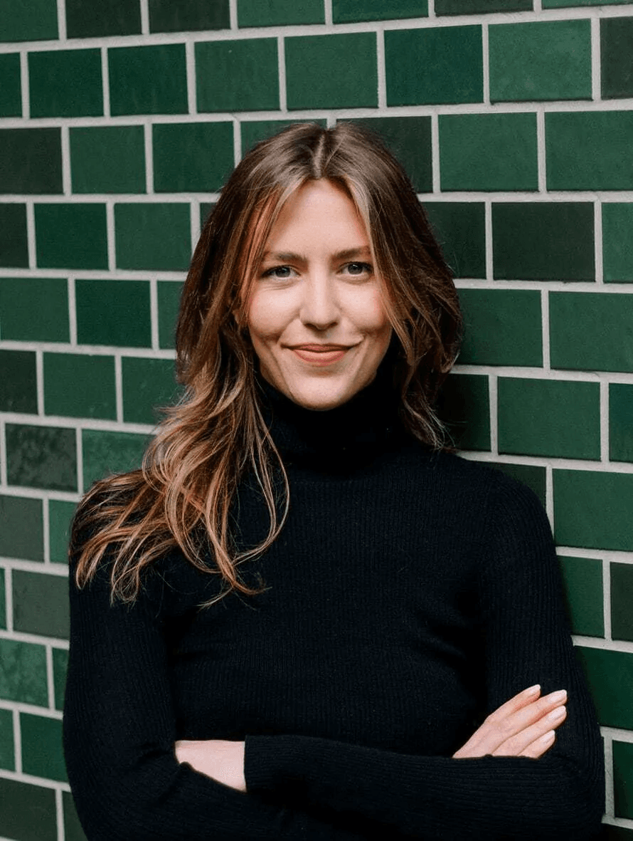 Dr. Anna Selent